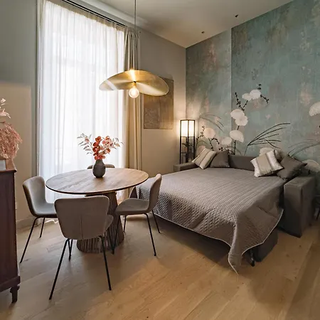 Floris & Silva Apartman Catania